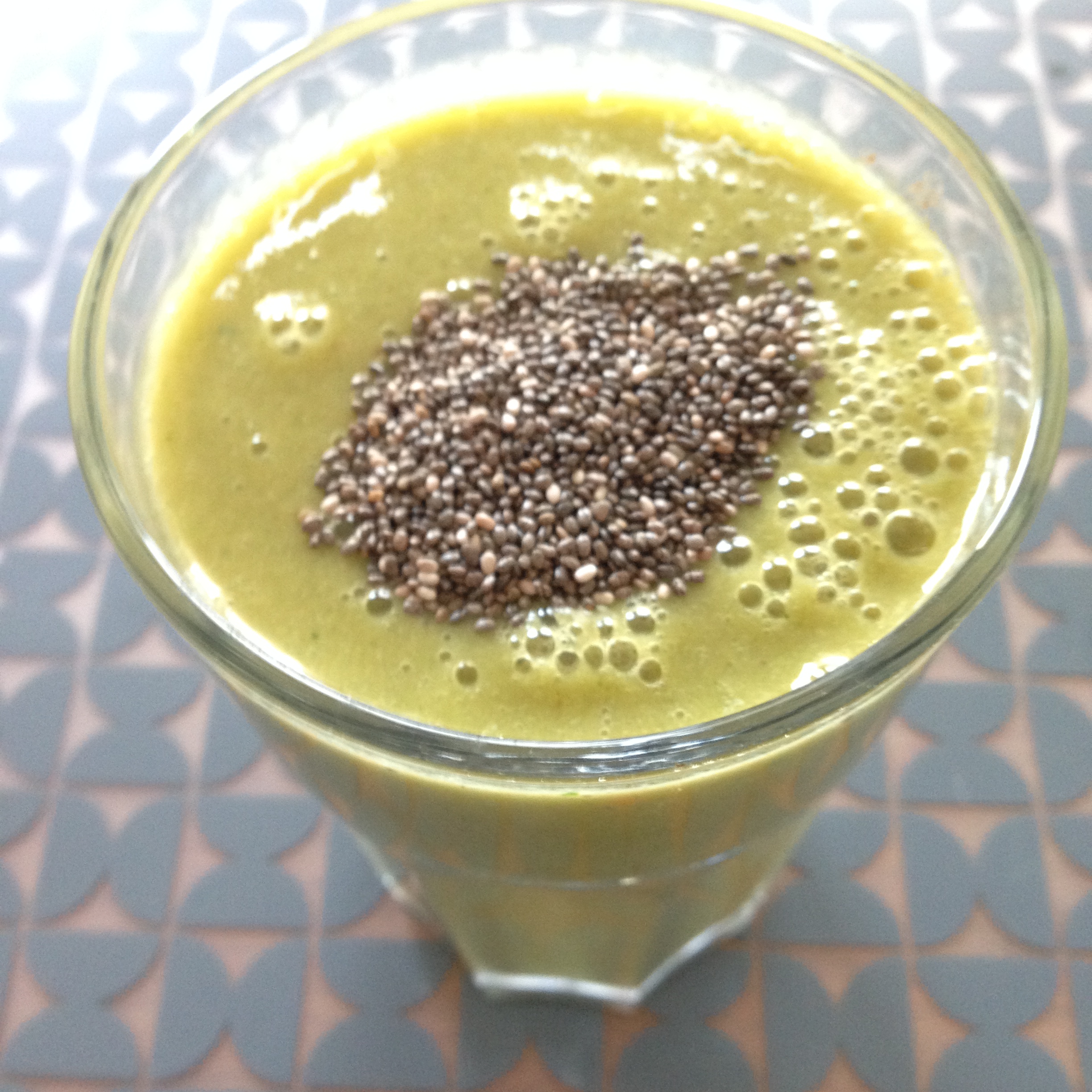 Smoothie, Grüner Smoothie, Chiasamen, Gesund, Healhy, Vegan