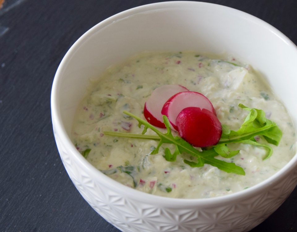 Radieschen-Rucola-Dip