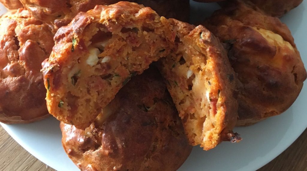 Muffins mit getrockneten Tomaten - ThermiQueen