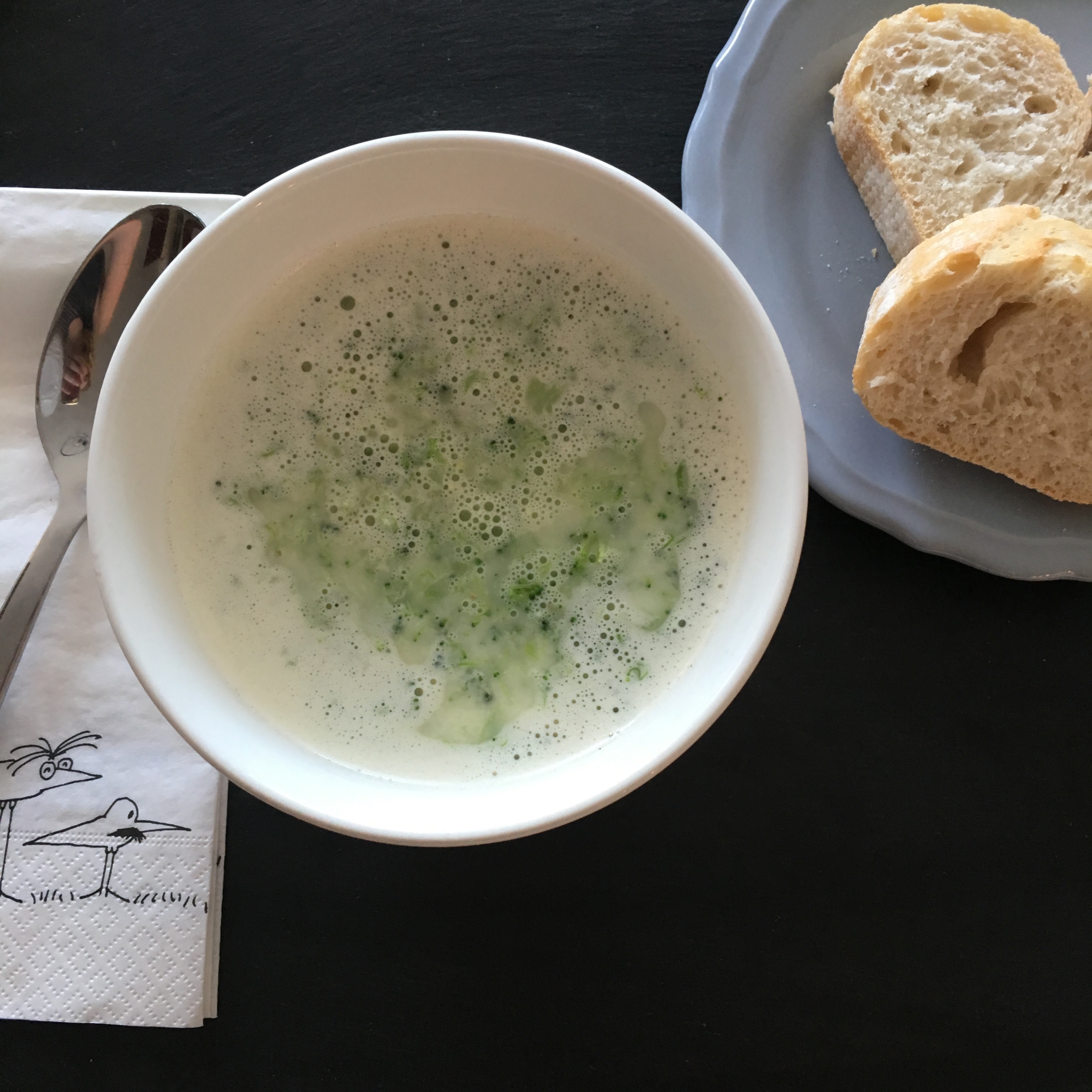 Brokkoli-Käse-Suppe