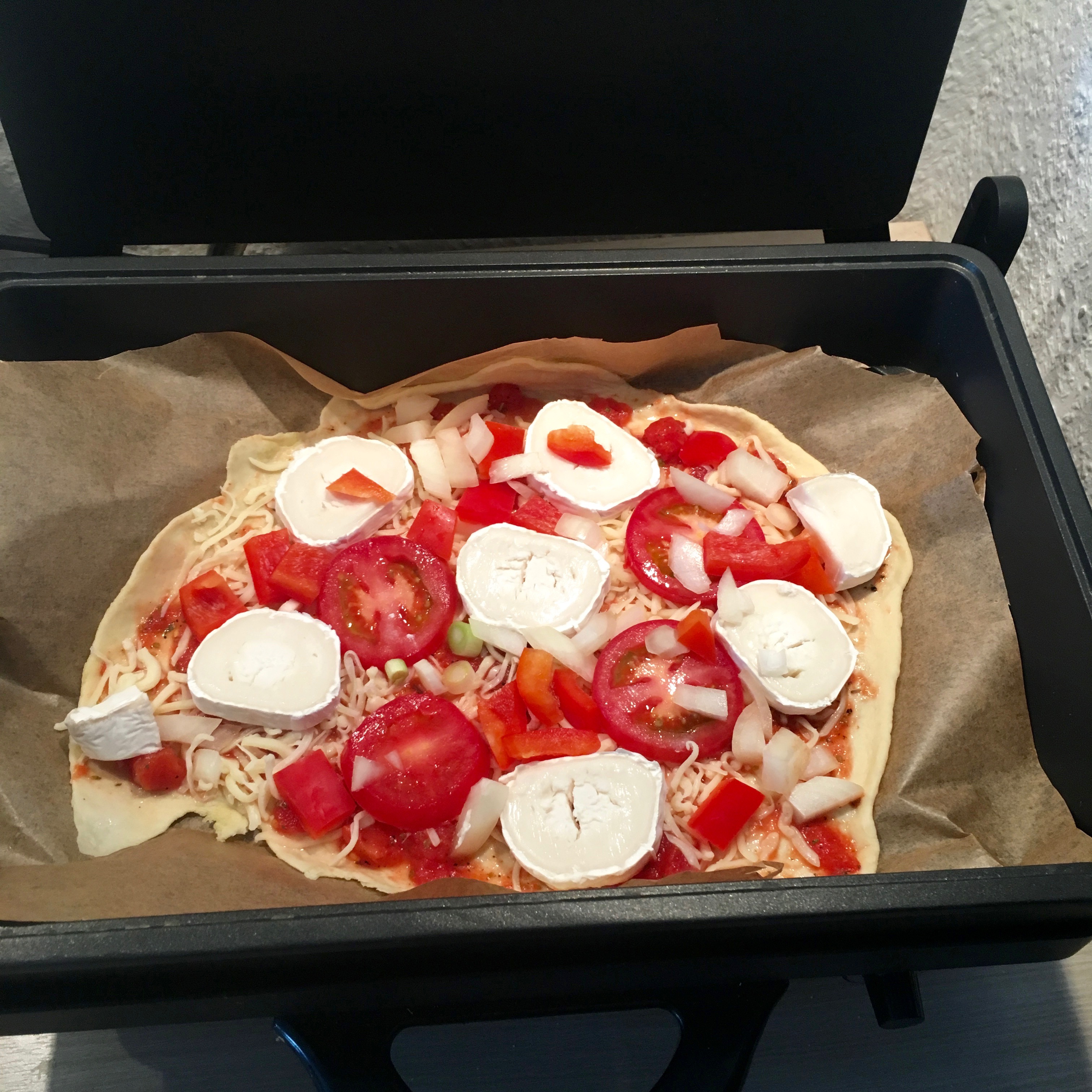 Pizza aus dem Mulex-Grill und dem Thermomix von Vorwerk