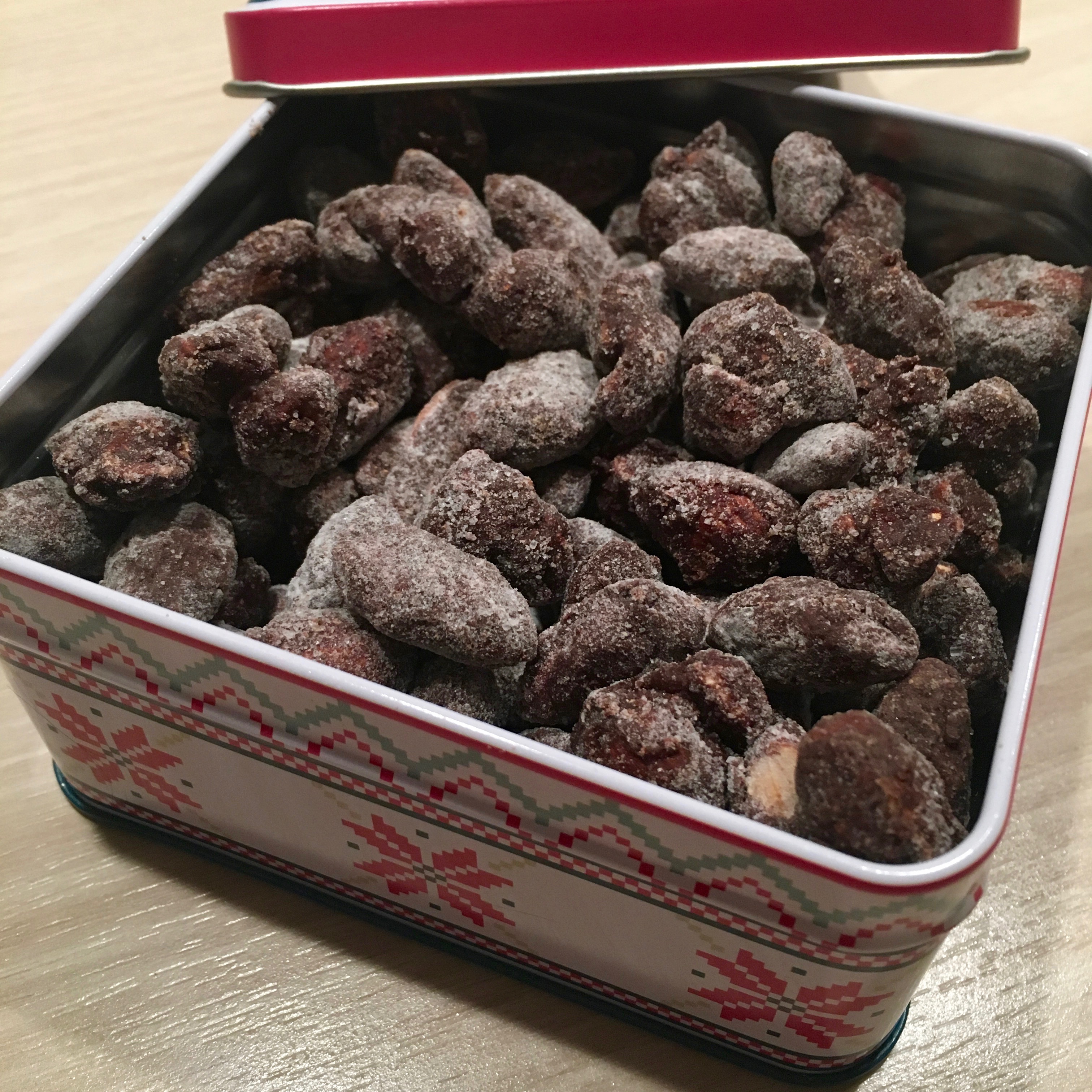 Schokoladen Mandeln zu Weihnachten aus dem Thermomix