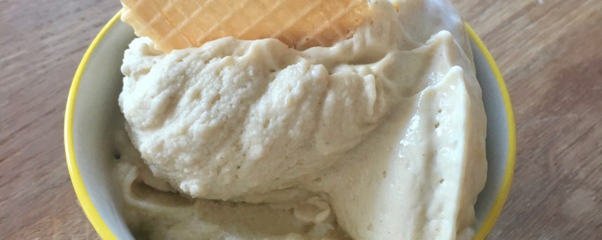 Erdnuss-Eis aus dem Thermomix