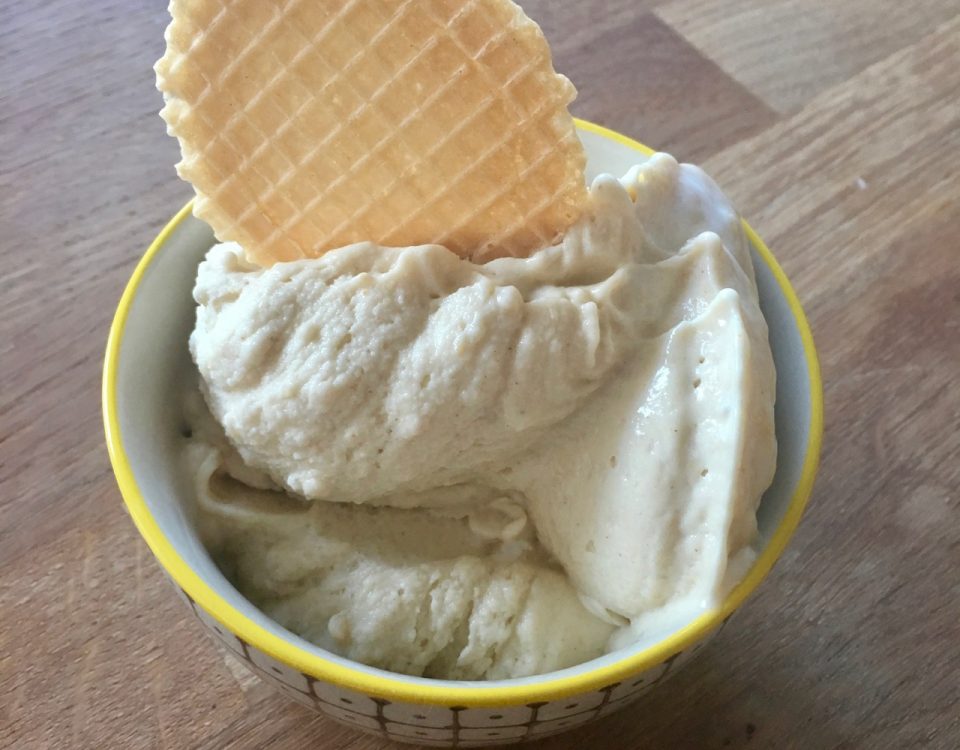 Erdnuss-Eis aus dem Thermomix