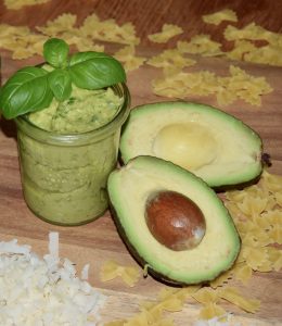 Avocado-Pesto