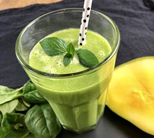 Mango Spinat Smoothie aus dem Thermomix