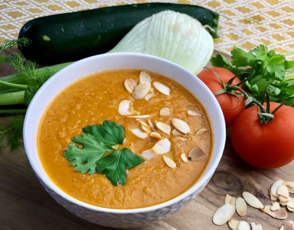 Tomaten-Zucchini-Suppe aus dem Thermomix®