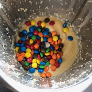 M&M Teig im Mixtopf